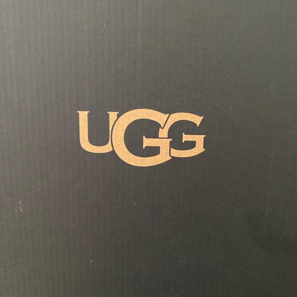 UGG Suede Shoes, Men’s size 10 - Picture 2 of 3